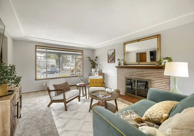Photo 3 of Single family home for sale at 5013 N 33 Street, Tacoma, WA 98407 | MLS# NWM2590390 | Listing updated on 2026-10-02
