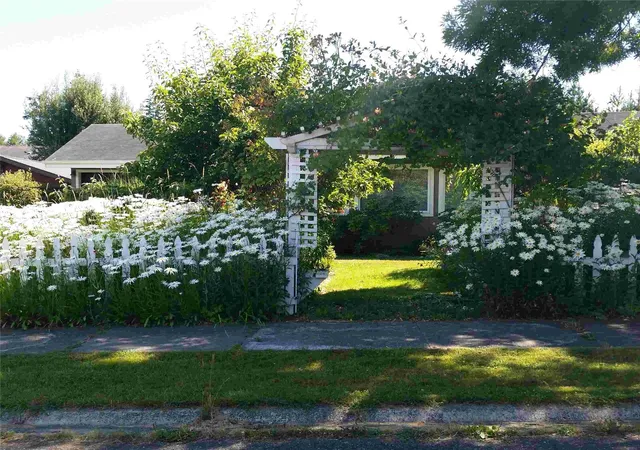 Photo 1 of Single family home for sale at 1001 Terra Bella Ln, Friday Harbor, WA 98250 | MLS# NWM2590395 | Listing updated on 2026-10-18