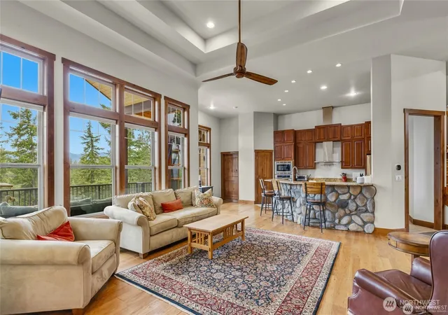 Photo 3 of Single family home for sale at 421 Meadow Ridge Dr, Cle Elum, WA 98922 | MLS# NWM2590407 | Listing updated on 2026-10-03