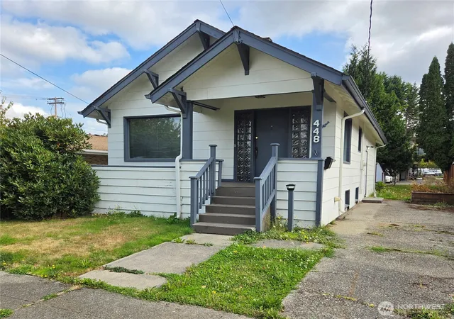 Single family home for sale at 448 Pelly Ave N, Renton, WA 98057 | MLS# NWM2590420