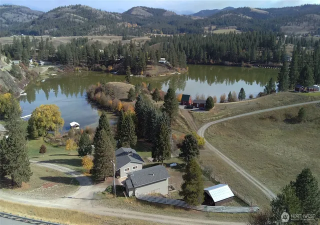 Photo 1 of Single family home for sale at 7 N Lake Ln, Republic, WA 99166 | MLS# NWM2590425 | Listing updated on 2026-10-08