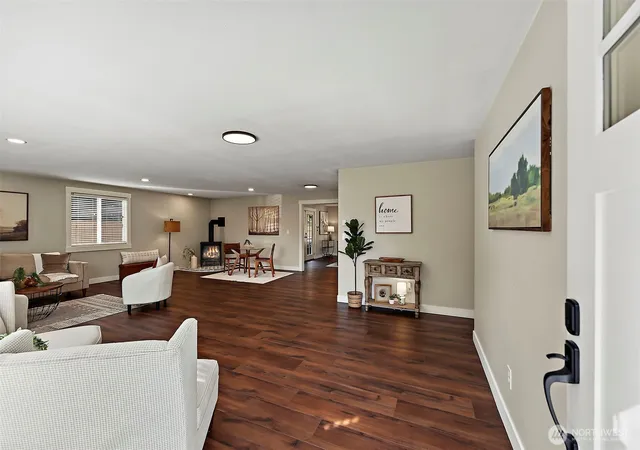 Photo 4 of Single family home for sale at 10024 Angeline Rd E, Bonney Lake, WA 98391 | MLS# NWM2590428 | Listing updated on 2026-10-02