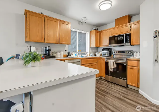 Photo 2 of Single family home for sale at 3320 S Asotin St, Tacoma, WA 98418 | MLS# NWM2590432 | Listing updated on 2026-10-19