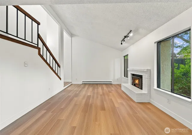 Photo 4 of Townhouse for sale at 4802 SW 317th Lane #C, Federal Way, WA 98023 | MLS# NWM2590450 | Listing updated on 2026-10-02