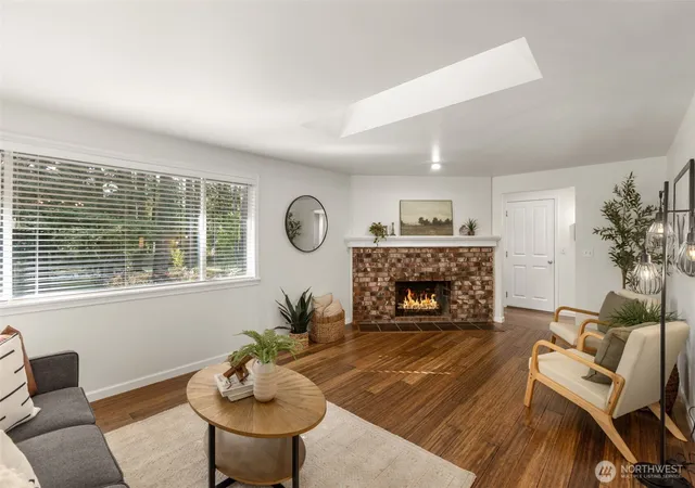 Photo 3 of Single family home for sale at 22512 253rd Avenue SE, Maple Valley, WA 98038 | MLS# NWM2590453 | Listing updated on 2026-10-09