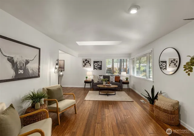 Photo 4 of Single family home for sale at 22512 253rd Avenue SE, Maple Valley, WA 98038 | MLS# NWM2590453 | Listing updated on 2026-10-09