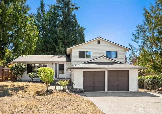 Photo 1 of Single family home for sale at 12905 Se 191st Street, Renton, WA 98058 | MLS# NWM2590456 | Listing updated on 2026-10-02