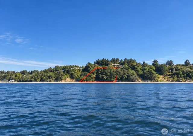 Photo 1 of Land for sale at 8118 E Side Dr Ne, Tacoma, WA 98422 | MLS# NWM2590462 | Listing updated on 2026-10-20