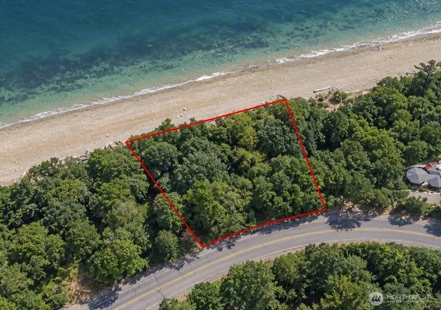 Photo 3 of Land for sale at 8118 E Side Dr NE, Tacoma, WA 98422 | MLS# NWM2590462 | Listing updated on 2026-10-20