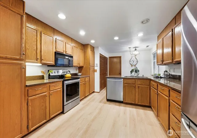 Photo 4 of Condo for sale at 1800 Mill Crk Rd #5A, Mill Creek, WA 98012 | MLS# NWM2590484 | Listing updated on 2026-10-02