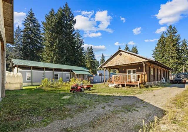 Photo 4 of Single family home for sale at 310 Pit Way, Easton, WA 98925 | MLS# NWM2590486 | Listing updated on 2026-10-02
