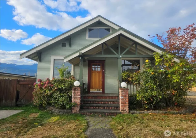 Photo 1 of Single family home for sale at 126 W  126 1/2 2nd St, Port Angeles, WA 98362 | MLS# NWM2590487 | Listing updated on 2026-10-23