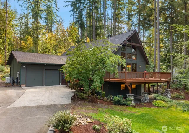 Single family home for sale at 15236 263rd Avenue SE, Issaquah, WA 98027 | MLS# NWM2590503
