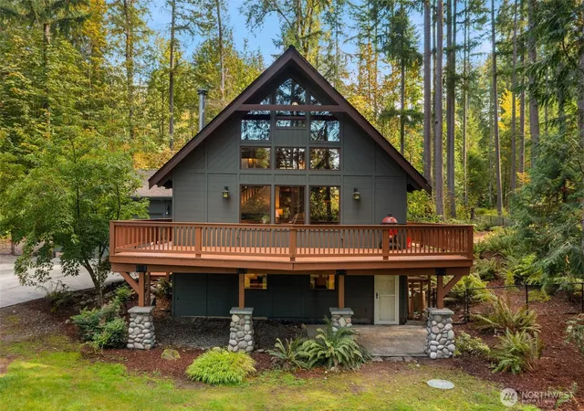 Photo 3 of Single family home for sale at 15236 263rd Avenue SE, Issaquah, WA 98027 | MLS# NWM2590503 | Listing updated on 2026-10-09