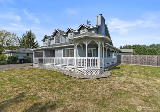 Photo 4 of Single family home for sale at 4714 Pine St, Longview, WA 98632 | MLS# NWM2590507 | Listing updated on 2026-10-03