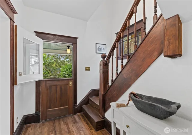 Photo 3 of Single family home for sale at 734 N 75th Street, Seattle, WA 98103 | MLS# NWM2590515 | Listing updated on 2026-10-02
