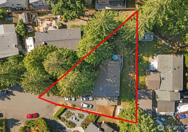 Photo 4 of Single family home for sale at 19310 1st Avenue SE, Bothell, WA 98012 | MLS# NWM2590524 | Listing updated on 2026-10-02