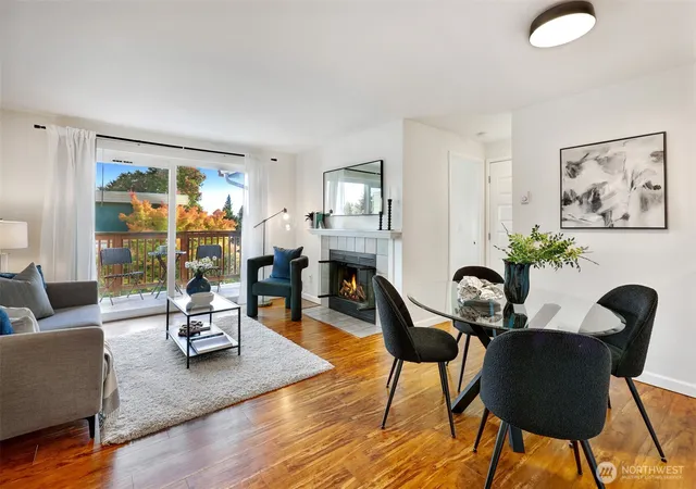 Photo 4 of Condo for sale at 7000 Cleopatra Pl NW #301, Seattle, WA 98117 | MLS# NWM2590543 | Listing updated on 2026-10-03