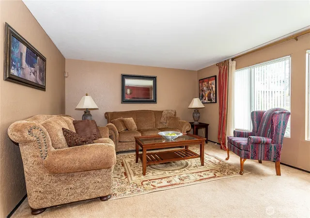 Photo 3 of Single family home for sale at 4229 S Findlay St, Seattle, WA 98118 | MLS# NWM2590567 | Listing updated on 2026-10-08
