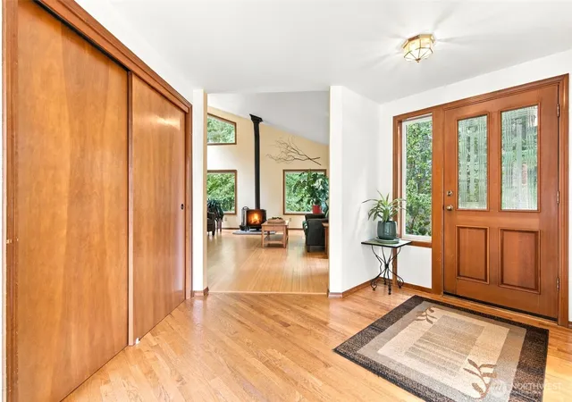 Photo 3 of Single family home for sale at 9822 Dempsey Ln Sw, Olympia, WA 98512 | MLS# NWM2590595 | Listing updated on 2026-10-03