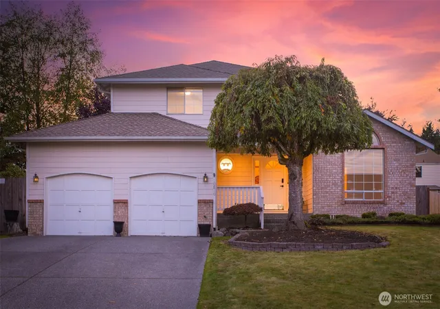 Photo 1 of Single family home for sale at 10810 40th Avenue Se, Everett, WA 98208 | MLS# NWM2590614 | Listing updated on 2026-10-08