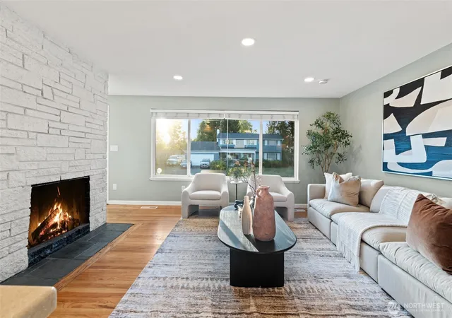 Photo 3 of Single family home for sale at 17729 64th Avenue W, Lynnwood, WA 98037 | MLS# NWM2590630 | Listing updated on 2026-10-09