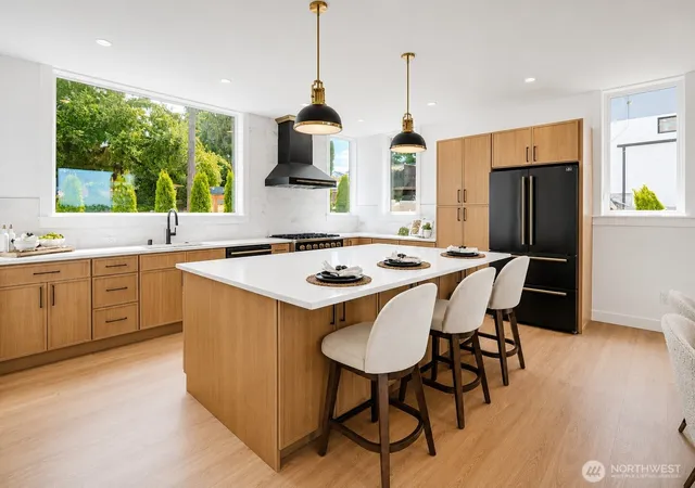 Photo 3 of Single family home for sale at 9215 22nd Avenue Sw, Seattle, WA 98106 | MLS# NWM2590631 | Listing updated on 2026-10-02