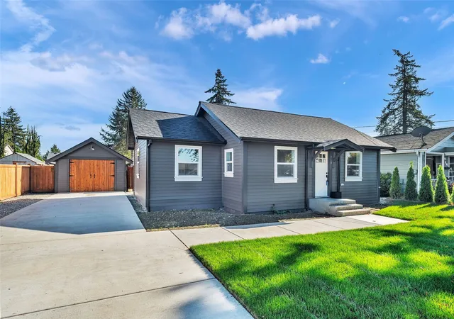 Single family home for sale at 918 Union Ave, Marysville, WA 98270 | MLS# NWM2590662