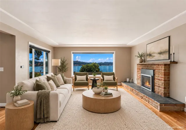 Photo 4 of Single family home for sale at 718 42nd Avenue NW, Gig Harbor, WA 98335 | MLS# NWM2590667 | Listing updated on 2026-10-29
