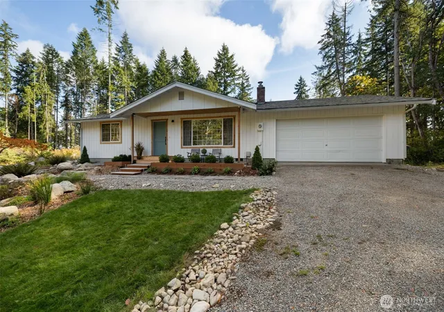 Photo 3 of Single family home for sale at 13221 91st Avenue Ct Nw, Gig Harbor, WA 98329 | MLS# NWM2590669 | Listing updated on 2026-10-08