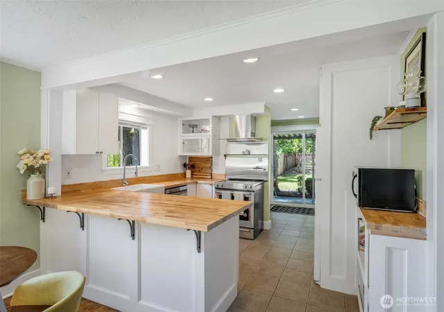 Photo 1 of Condo for sale at 11017 31st Avenue NE, Seattle, WA 98125 | MLS# NWM2590670 | Listing updated on 2026-10-10