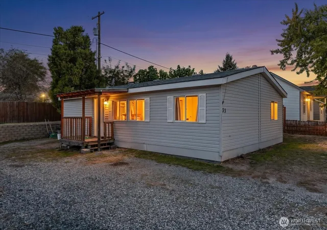 Photo 1 of Manufactured home for sale at 33 Goodfellow Ave, Electric City, WA 99123 | MLS# NWM2590677 | Listing updated on 2026-10-05
