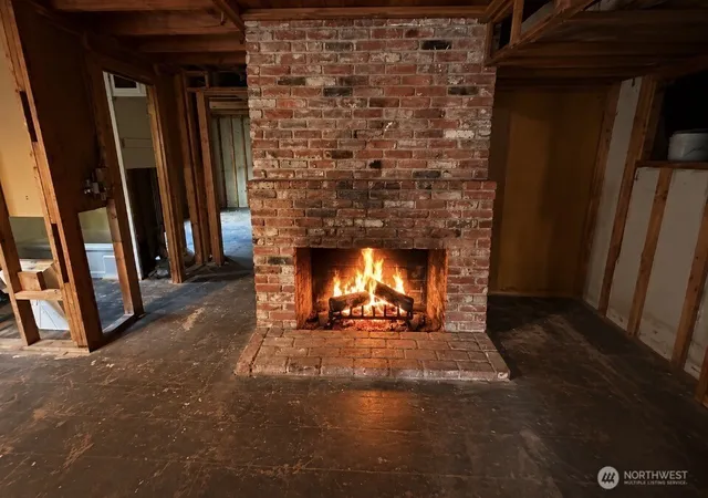 Photo 4 of Single family home for sale at 1504 E Pinecrest Rd, Spokane, WA 99203 | MLS# NWM2590695 | Listing updated on 2026-10-08