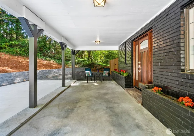 Photo 3 of Single family home for sale at 4624 Willow Ln NW, Gig Harbor, WA 98335 | MLS# NWM2590724 | Listing updated on 2026-10-09