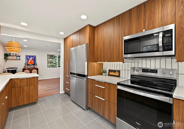Photo 3 of Single family home for sale at 13020 158th Avenue SE, Renton, WA 98059 | MLS# NWM2590725 | Listing updated on 2026-10-09