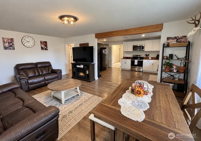 Photo 3 of Sale Pending at 403 Main St, Oroville, WA 98844 | MLS# NWM2590728 | Listing updated on 2026-10-08