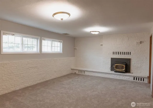 Photo 3 of Single family home for sale at 707 Spruce St, Coulee Dam, WA 99116 | MLS# NWM2590730 | Listing updated on 2026-10-04