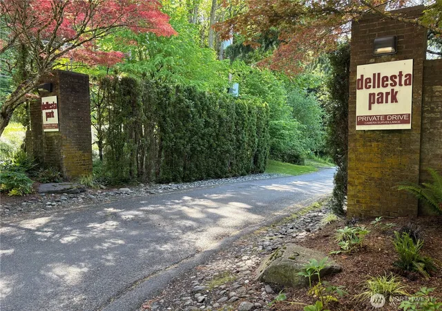 Photo 3 of Single family home for sale at 2111 Dellesta Dr, Bellingham, WA 98226 | MLS# NWM2590734 | Listing updated on 2026-10-05