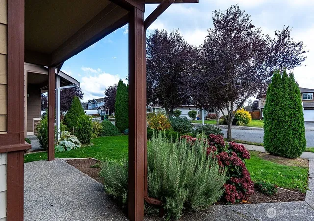 Photo 3 of Single family home for sale at 5755 122nd Place Ne, Marysville, WA 98271 | MLS# NWM2590748 | Listing updated on 2026-10-13