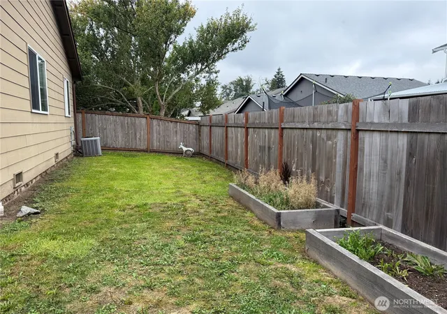 Photo 4 of Single family home for sale at 5755 122nd Place NE, Marysville, WA 98271 | MLS# NWM2590748 | Listing updated on 2026-10-13