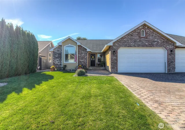Photo 1 of Single family home for sale at 8604 Midvale Rd, Yakima, WA 98908 | MLS# NWM2590759 | Listing updated on 2026-10-17