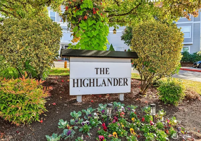 Photo 2 of Condo for sale at 22535 Se Highland Cir #302, Issaquah, WA 98029 | MLS# NWM2590769 | Listing updated on 2026-10-09