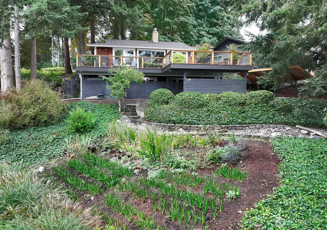 Photo 2 of Single family home for sale at 2496 Discovery Pl, Langley, WA 98260 | MLS# NWM2590781 | Listing updated on 2026-10-06
