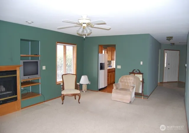 Photo 4 of Condo for sale at 1198 Northwind Cir, Bellingham, WA 98226 | MLS# NWM2590829 | Listing updated on 2026-10-22