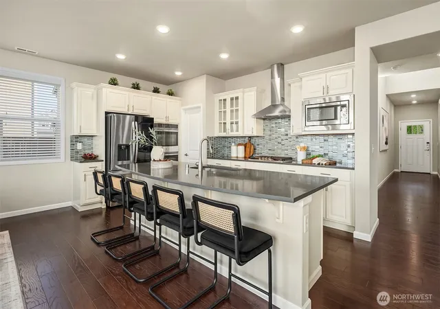 Photo 2 of Single family home for sale at 4129 187th Place SE, Bothell, WA 98012 | MLS# NWM2590831 | Listing updated on 2026-10-08