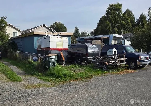 Land for sale at 12252 45th Avenue S, Tukwila, WA 98178 | MLS# NWM2590869