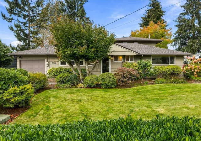Photo 1 of Single family home for sale at 3566 Sunset Dr W, University Place, WA 98466 | MLS# NWM2590874 | Listing updated on 2026-10-16