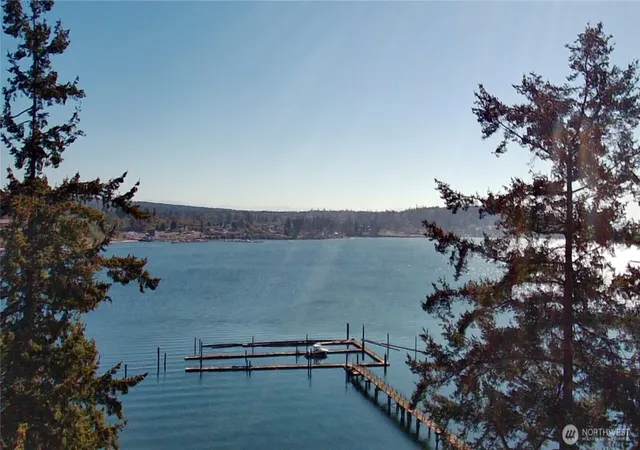 Photo 1 of Single family home for sale at 7430 Hermosa Beach Rd, Tulalip, WA 98271 | MLS# NWM2590891 | Listing updated on 2026-10-10