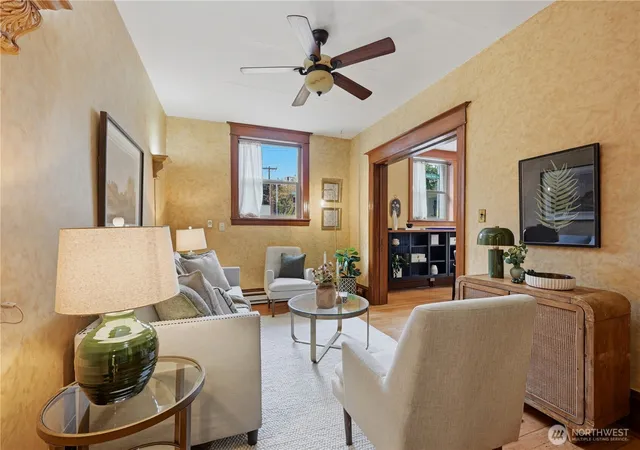 Photo 3 of Sale Pending at 7 Harrison St #2, Seattle, WA 98109 | MLS# NWM2590905 | Listing updated on 2026-10-12