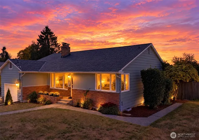 Single family home for sale at 2702 N Winnifred St, Tacoma, WA 98407 | MLS# NWM2590908